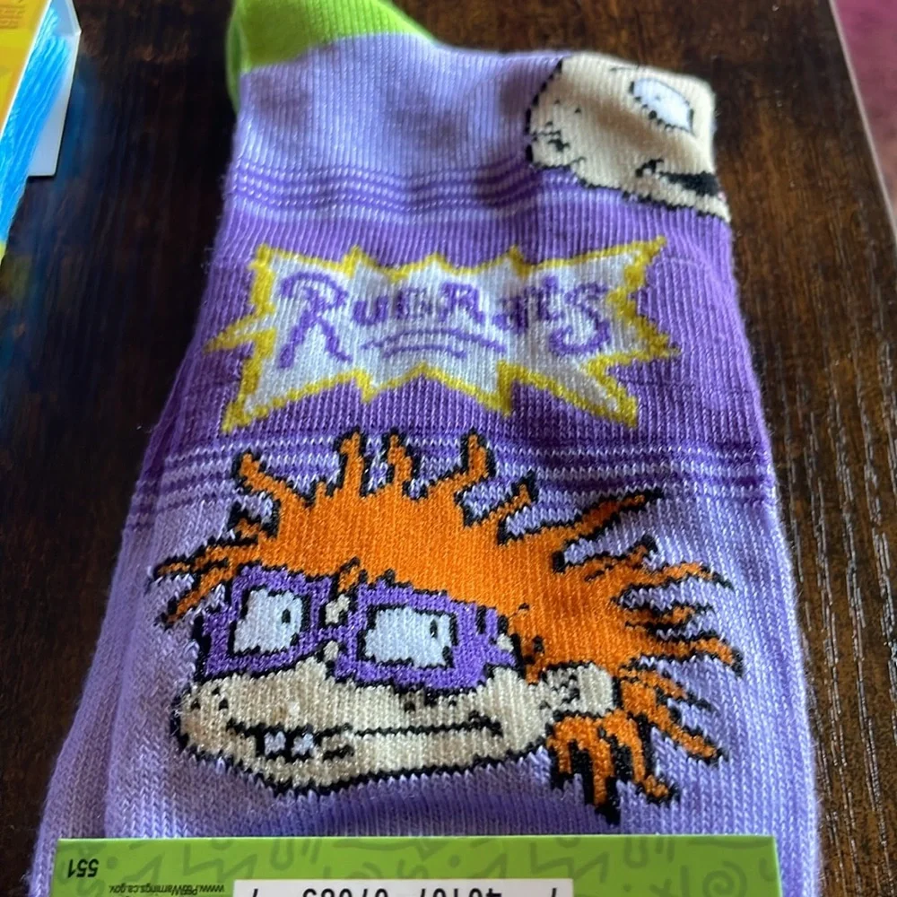 Nickelodeon Men’s Crew Socks Shoe Size 6-12 Sponge Bob Square Pants and Rugrats